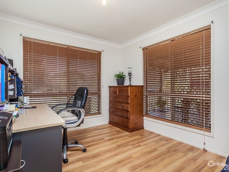 9 Hampshire Court, Kippa-ring QLD 4021