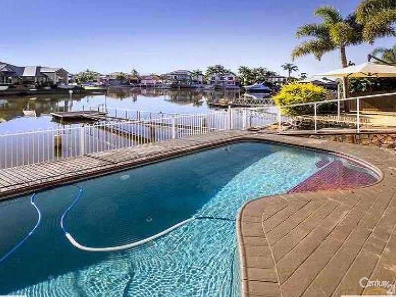 28  Intrepid Court, Newport QLD 4020
