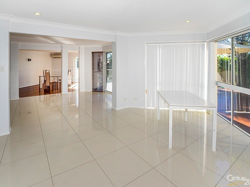 28  Intrepid Court, Newport QLD 4020