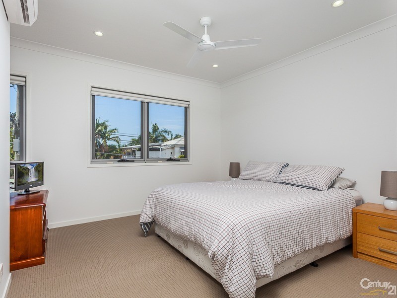 2A/8 Hopetoun Street, Ascot QLD 4007