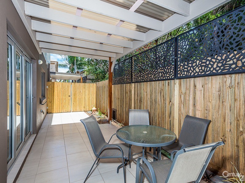 2A/8 Hopetoun Street, Ascot QLD 4007