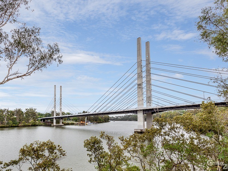 1202 151 Annerley Road, Dutton Park QLD 4102