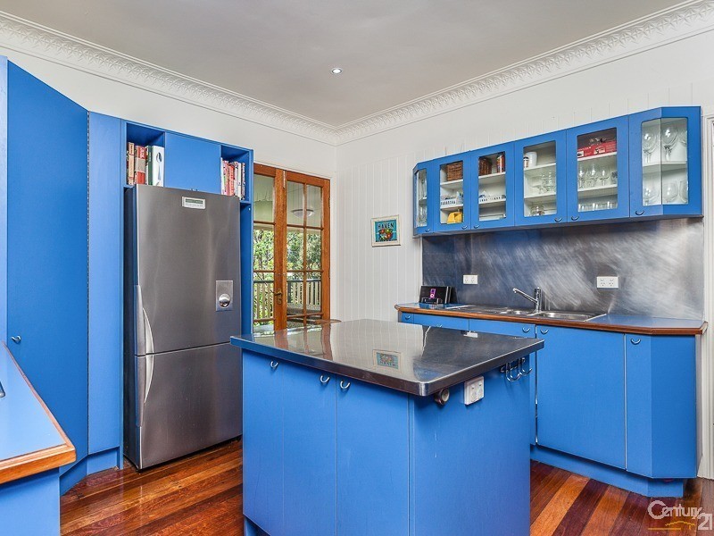 108 Goodwin Terrace, Moorooka QLD 4105