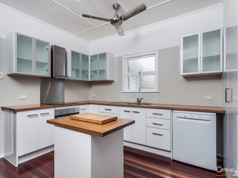 1/45 Queen Street, Scarborough QLD 4020