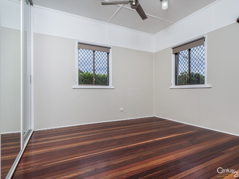 1/45 Queen Street, Scarborough QLD 4020