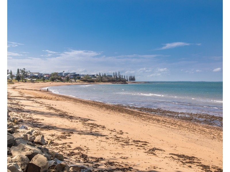 2/45 Queen Street, Scarborough QLD 4020