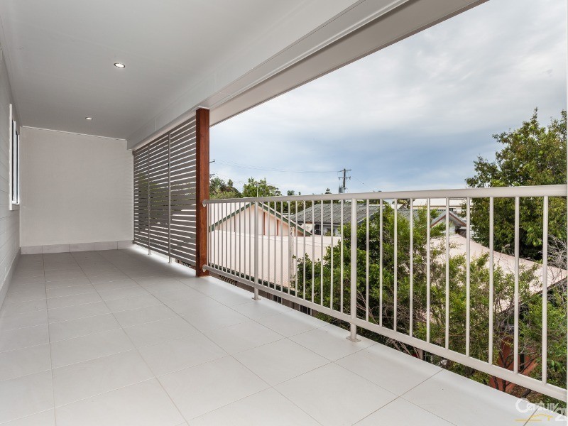 2/45 Queen Street, Scarborough QLD 4020