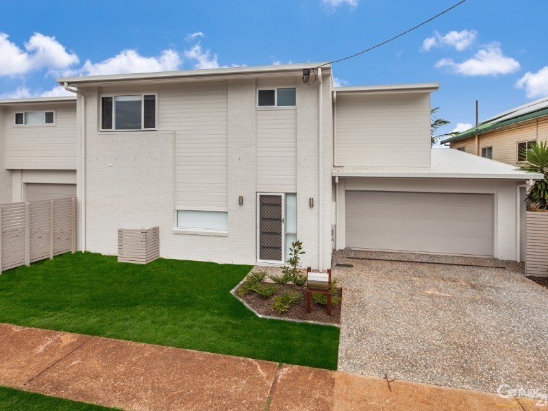 2/45 Queen Street, Scarborough QLD 4020