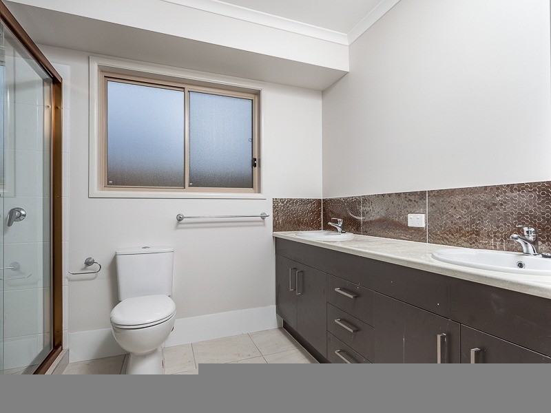 76  Sandalwood Crescent, Griffin QLD 4503