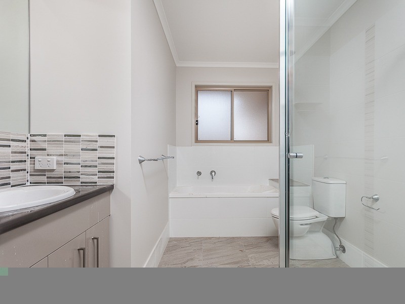 76  Sandalwood Crescent, Griffin QLD 4503