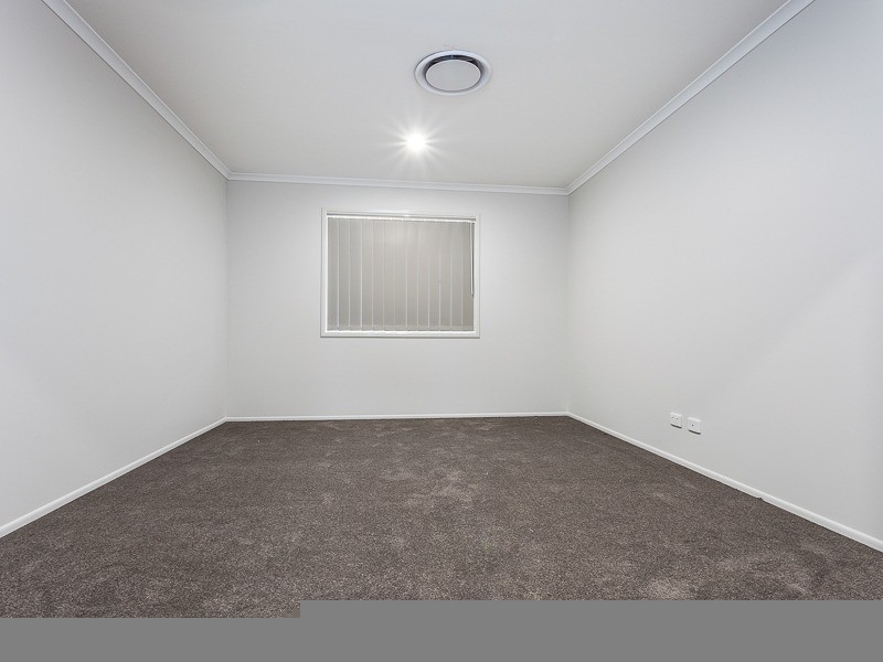 76  Sandalwood Crescent, Griffin QLD 4503