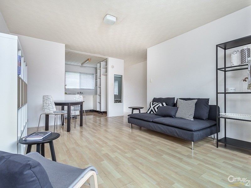 2/33 The Esplanade, Ashgrove QLD 4060