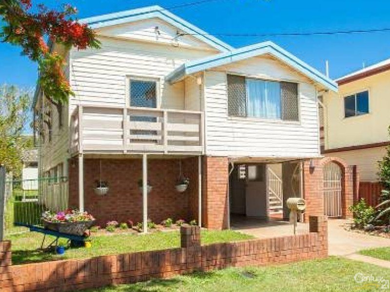 13 Margaret Street, Scarborough QLD 4020