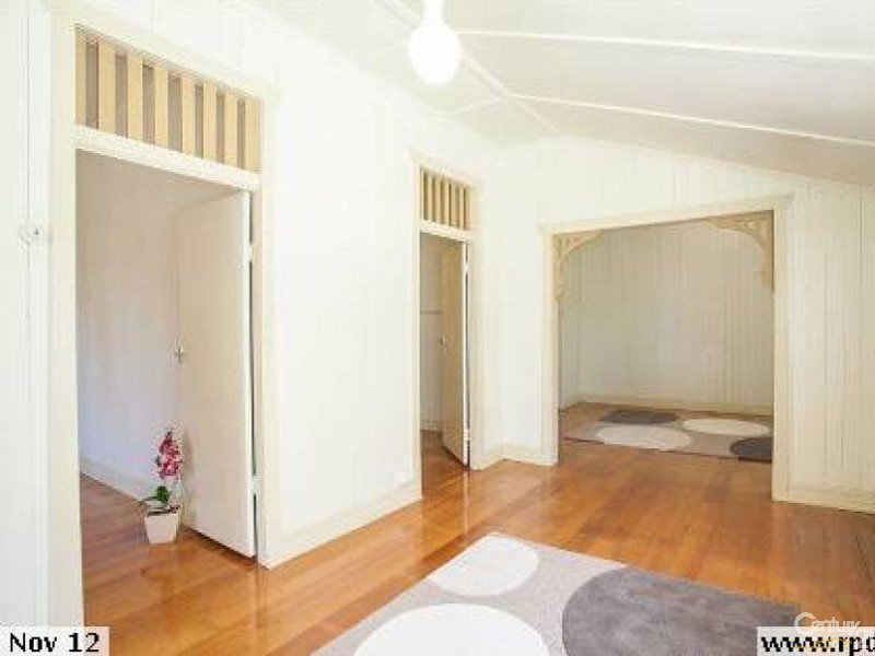 13 Margaret Street, Scarborough QLD 4020