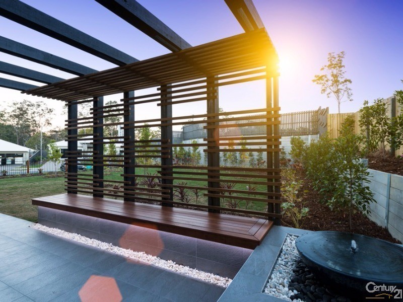 11 Freshwater Court, Springfield Lakes QLD 4300