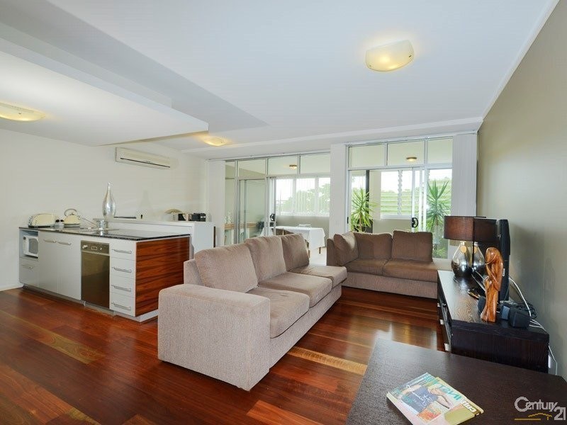 43 Love Street, Bulimba QLD 4171