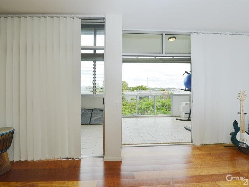 43 Love Street, Bulimba QLD 4171