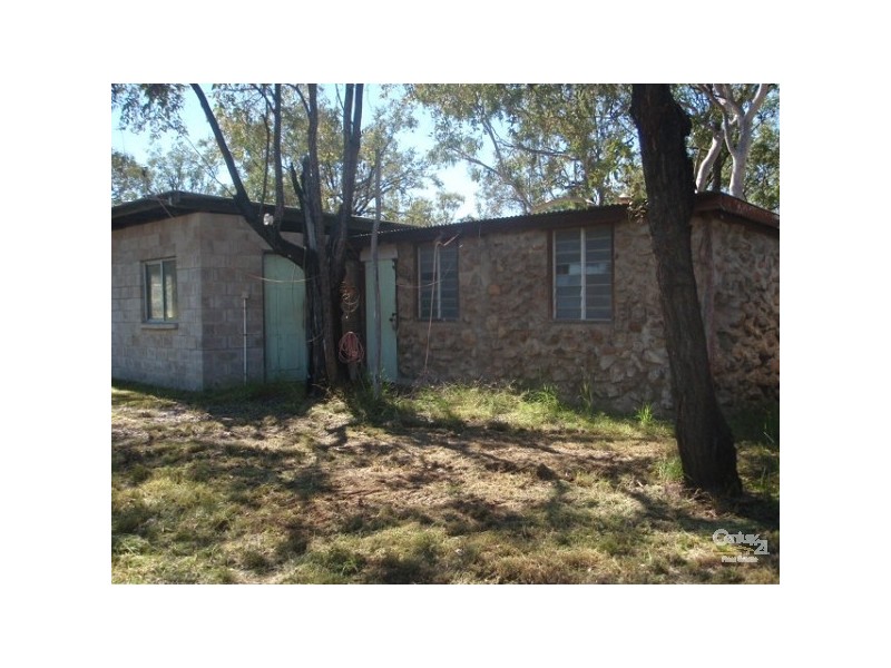 8 Petra Avenue, Rubyvale QLD 4702