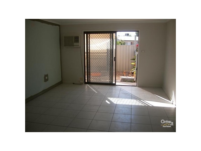 1/47 Baker Street, Emerald QLD 4720