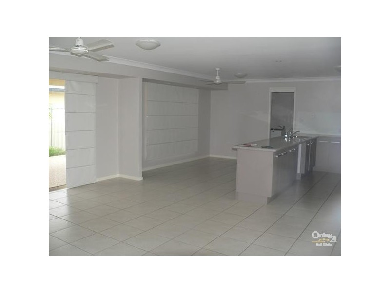 12 Guy Street, Emerald QLD 4720