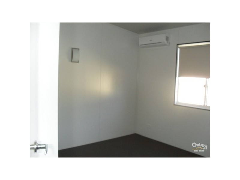 15 Boonery St, Blackwater QLD 4717