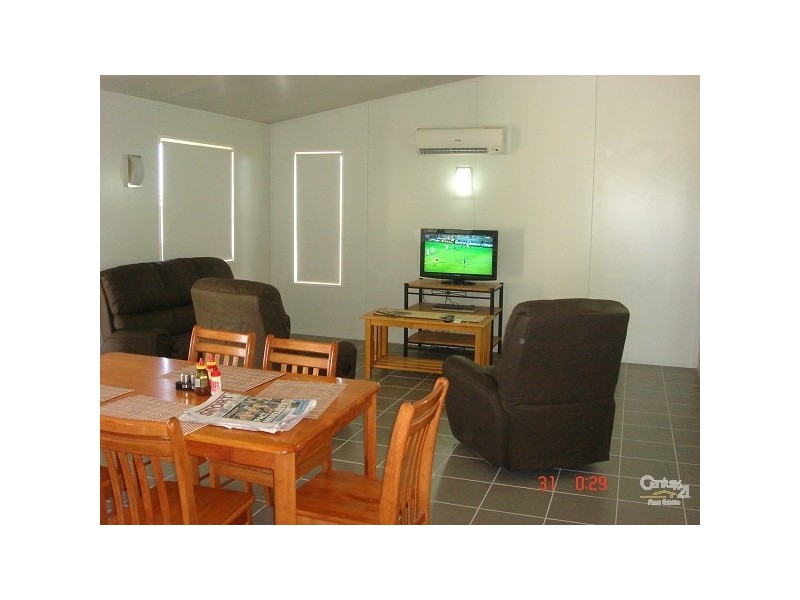 11 Deacon Drv, Blackwater QLD 4717