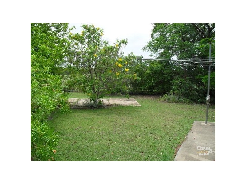 24 Littlefield, Blackwater QLD 4717