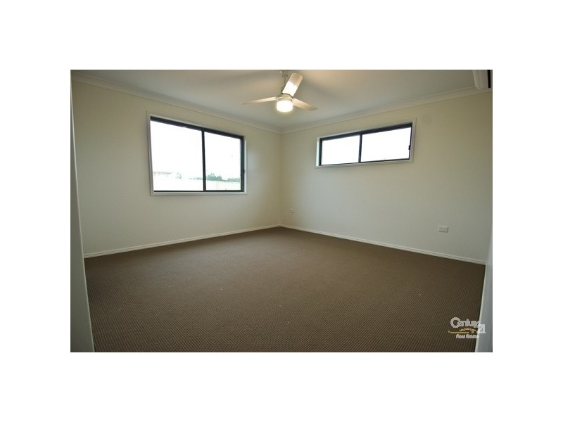 12 Blue Gum, Emerald QLD 4720