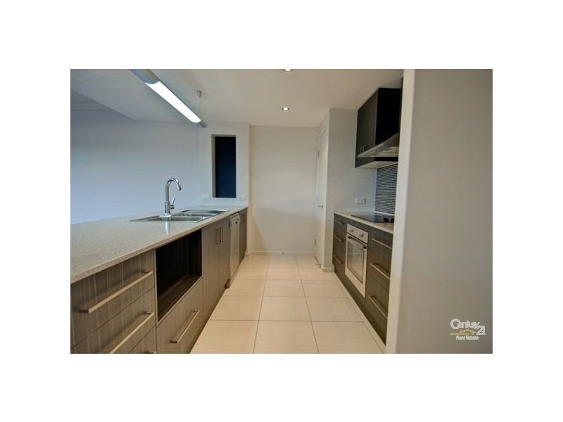 10/20-24 Mooney Cres, Emerald QLD 4720