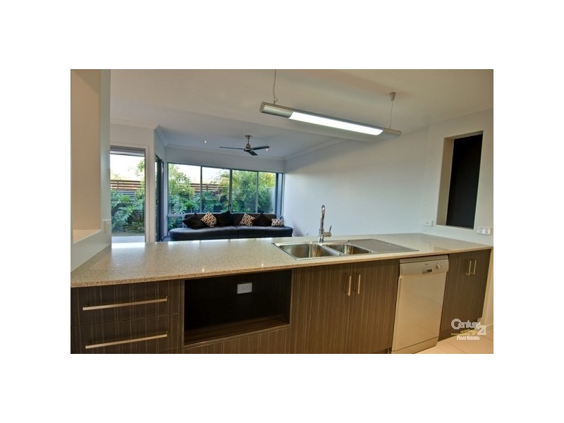 10/20-24 Mooney Cres, Emerald QLD 4720