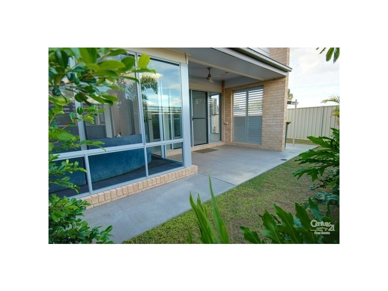 10/20-24 Mooney Cres, Emerald QLD 4720