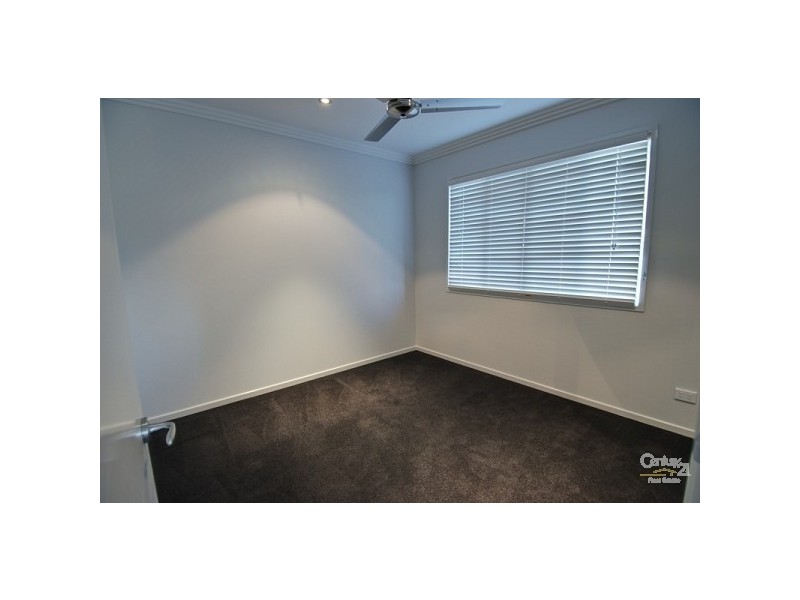 10/20-24 Mooney Cres, Emerald QLD 4720