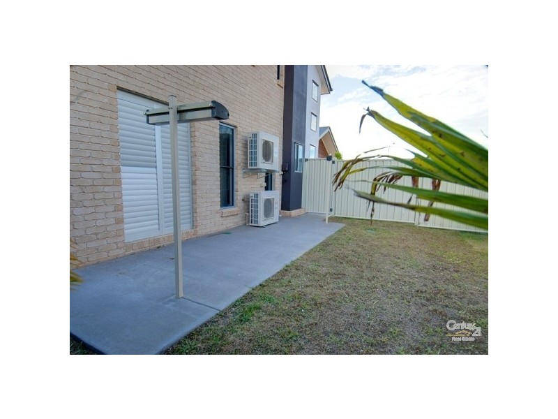 10/20-24 Mooney Cres, Emerald QLD 4720