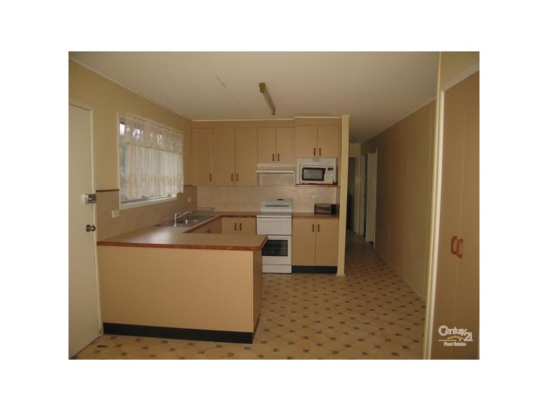 39 Arthur, Blackwater QLD 4717