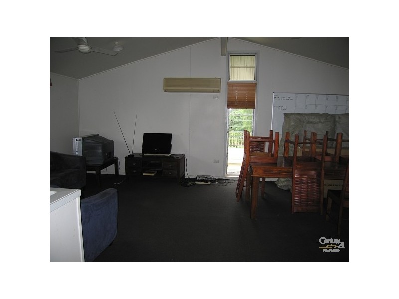 1 Scantlebury St, Blackwater QLD 4717