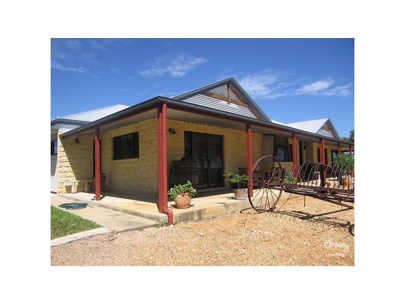 Capella QLD 4723