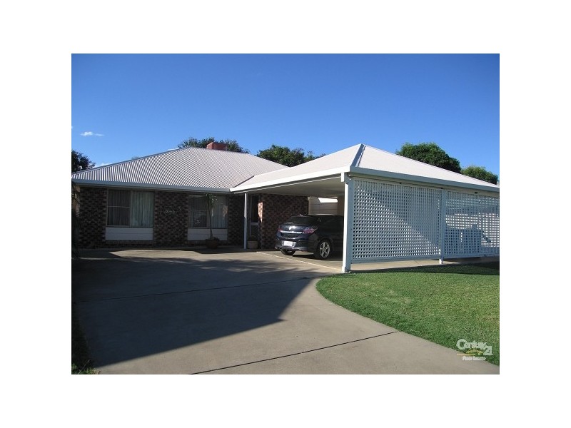 32 Jacqueline Drive, Emerald QLD 4720