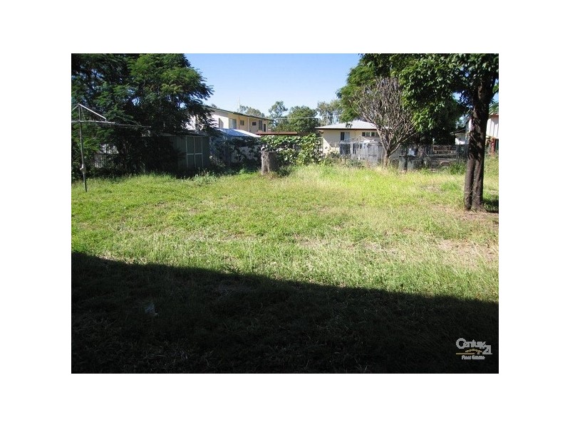 28 Moody Street, Emerald QLD 4720