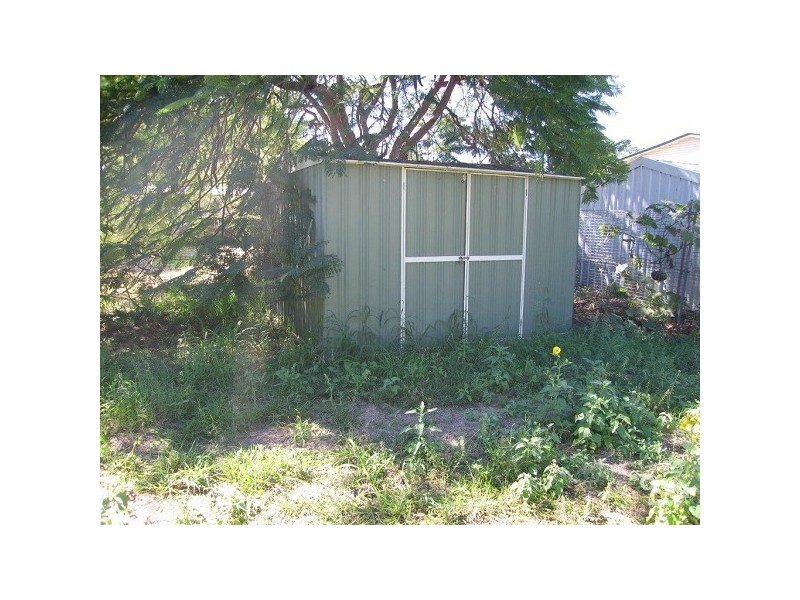 28 Moody Street, Emerald QLD 4720