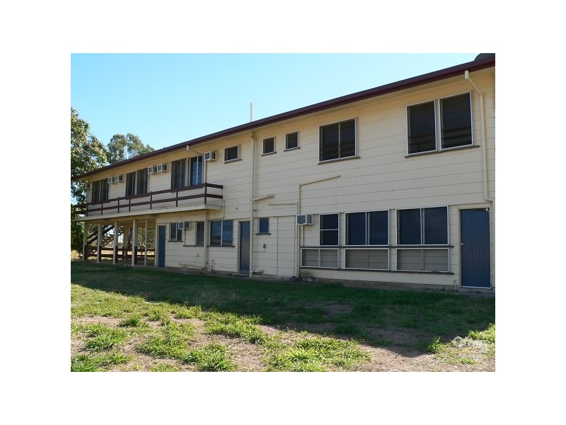 7 Sullivan Street, Emerald QLD 4720