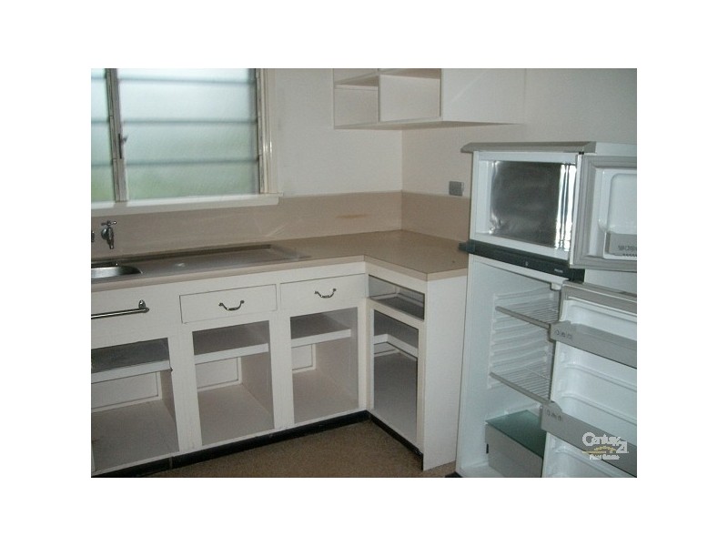 7 Sullivan Street, Emerald QLD 4720