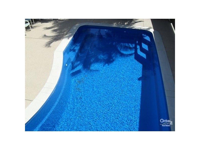 32 Wattle Street, Blackwater QLD 4717