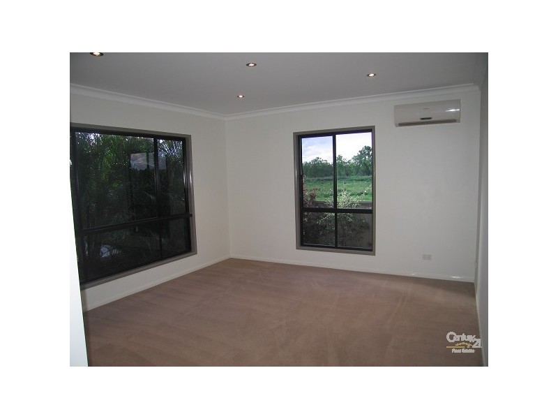 Emerald QLD 4720