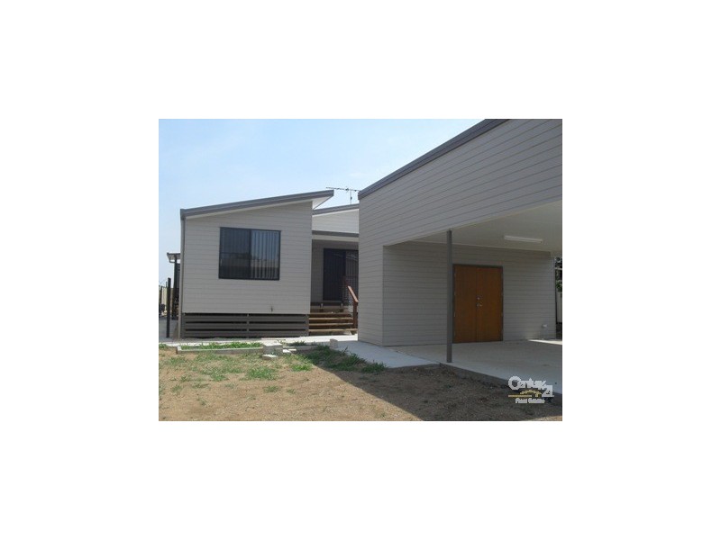 65 Stower, Blackwater QLD 4717