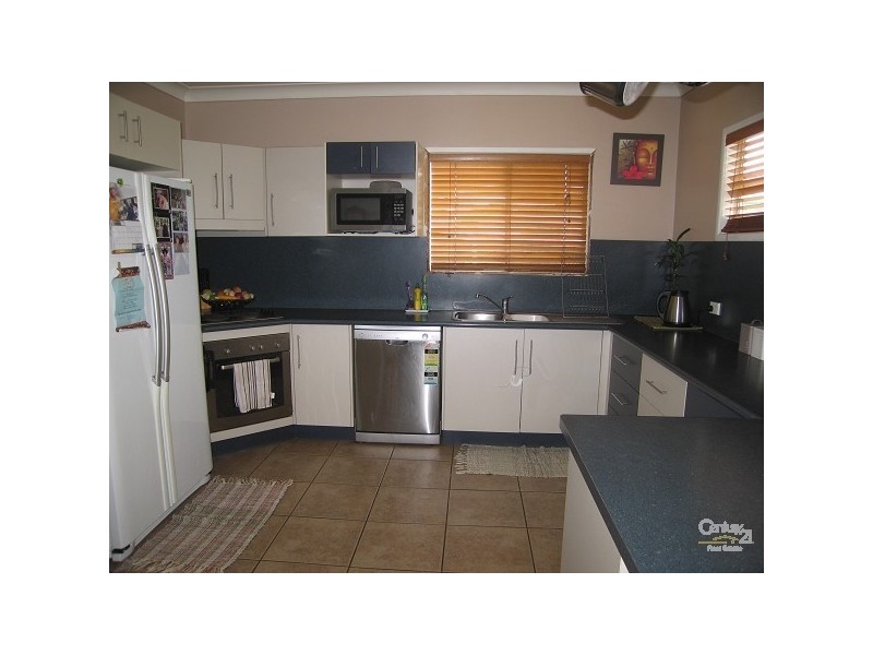 Bluff QLD 4702