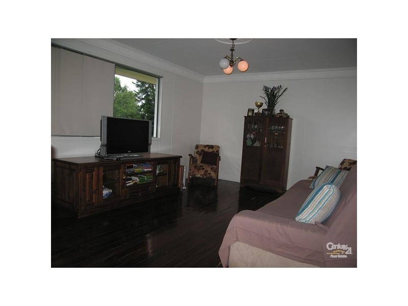 34 Braeside Road, Emerald QLD 4720