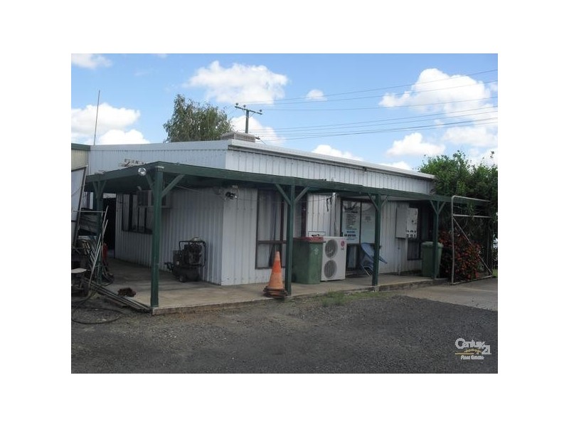 3 Littlefield Street, Blackwater QLD 4717