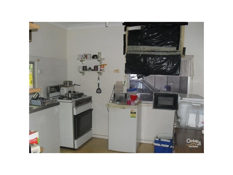 3 Littlefield Street, Blackwater QLD 4717