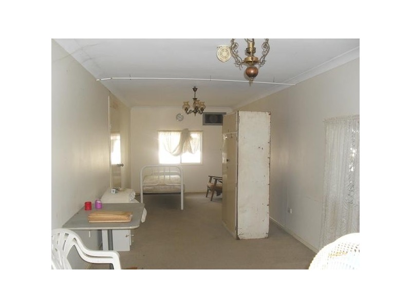 3 Littlefield Street, Blackwater QLD 4717