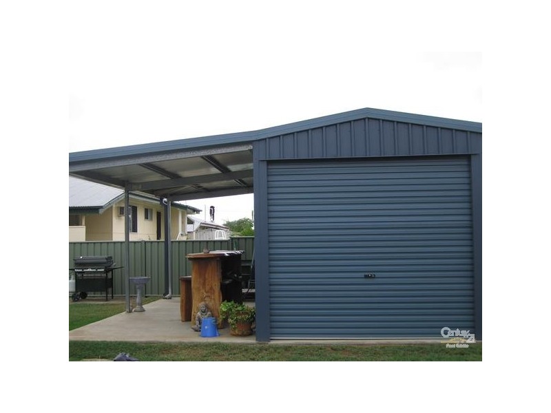 55 Wattle, Blackwater QLD 4717